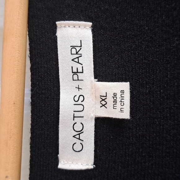 Black And Gold Light Sweater Ftom Cactus + Pearl XXL - Picture 3 of 8